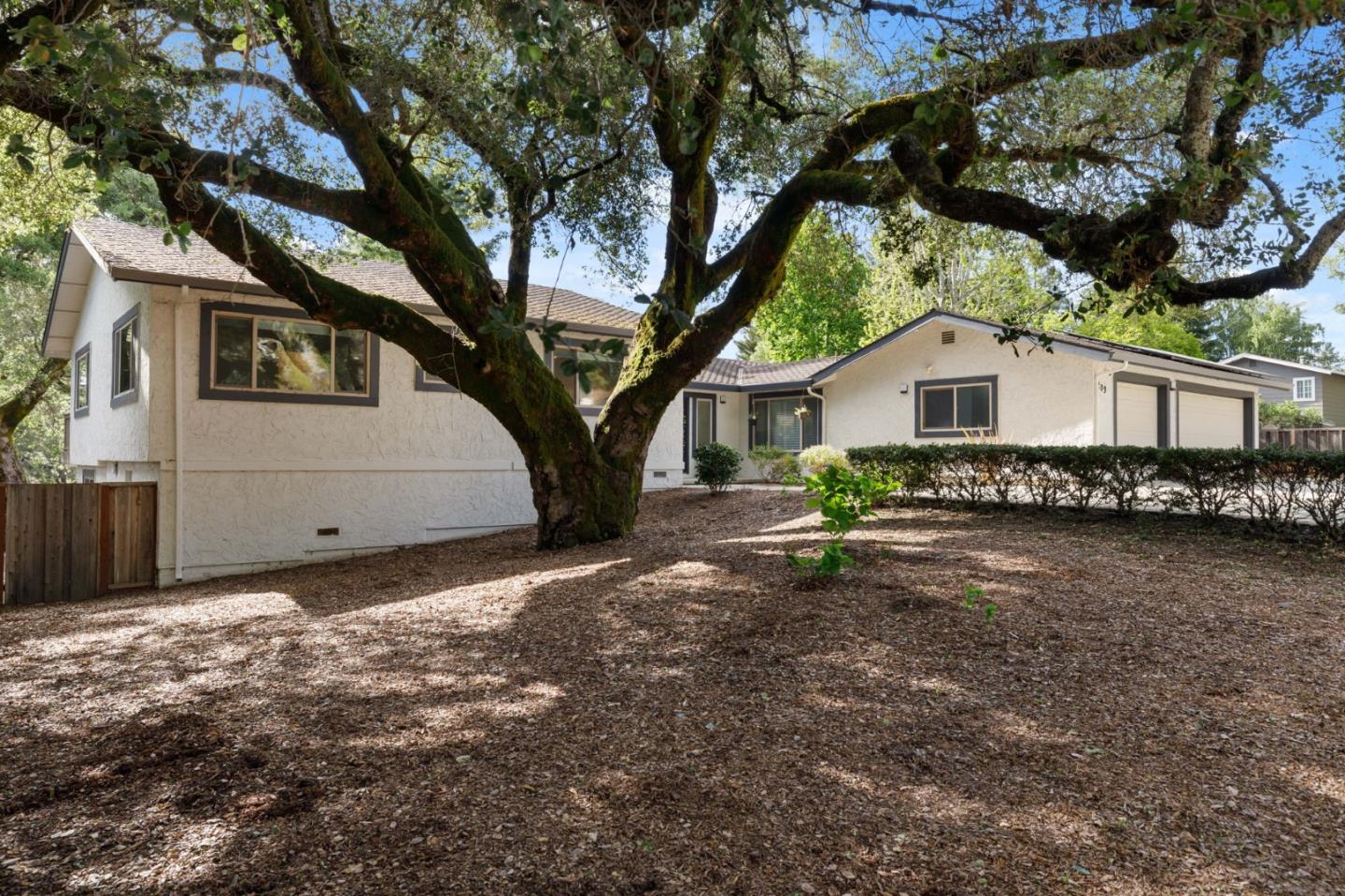 209 Bean Creek RD