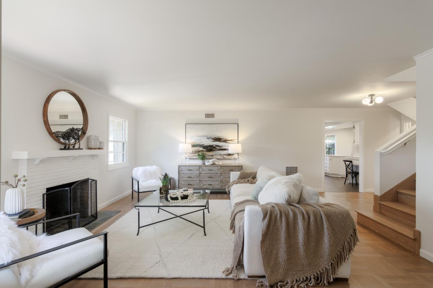 1581 Dana AVE - Interior