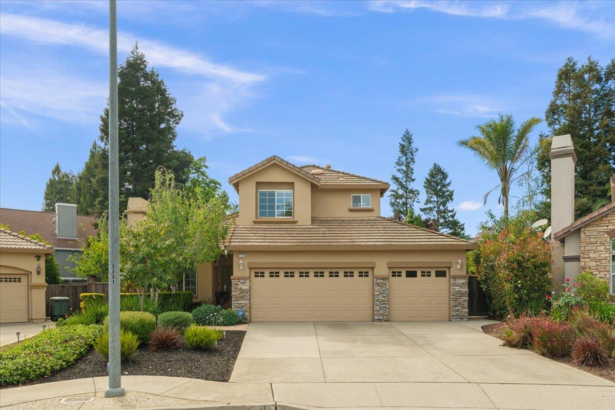 17115 Rosemary CIR - Interior