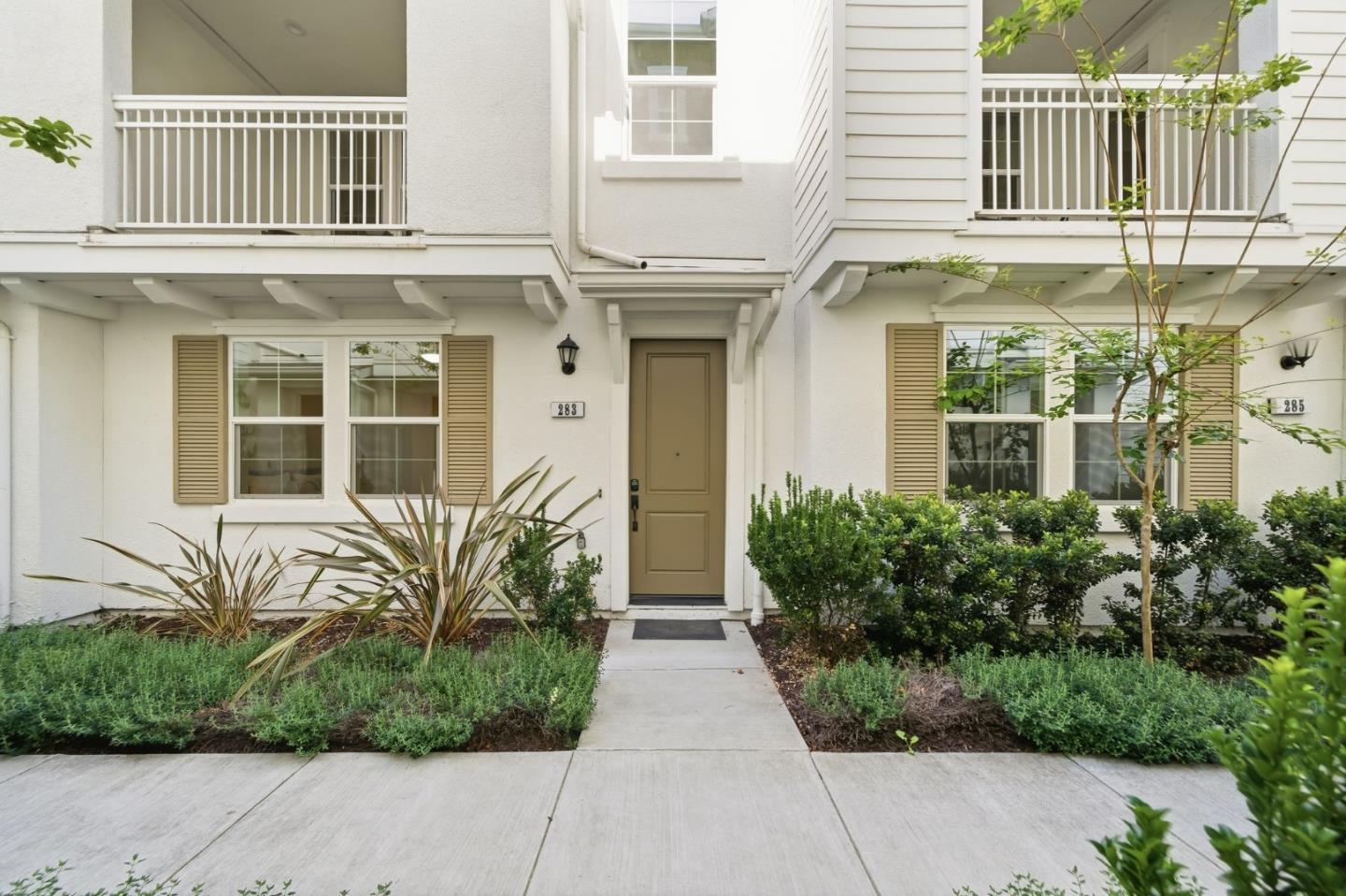 283 Wild Rose WAY
