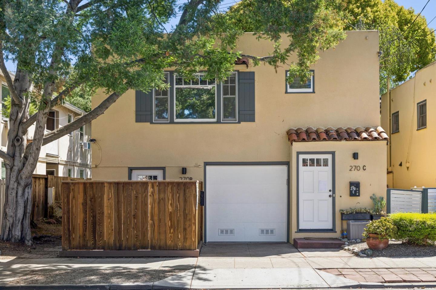 270 Everett AVE