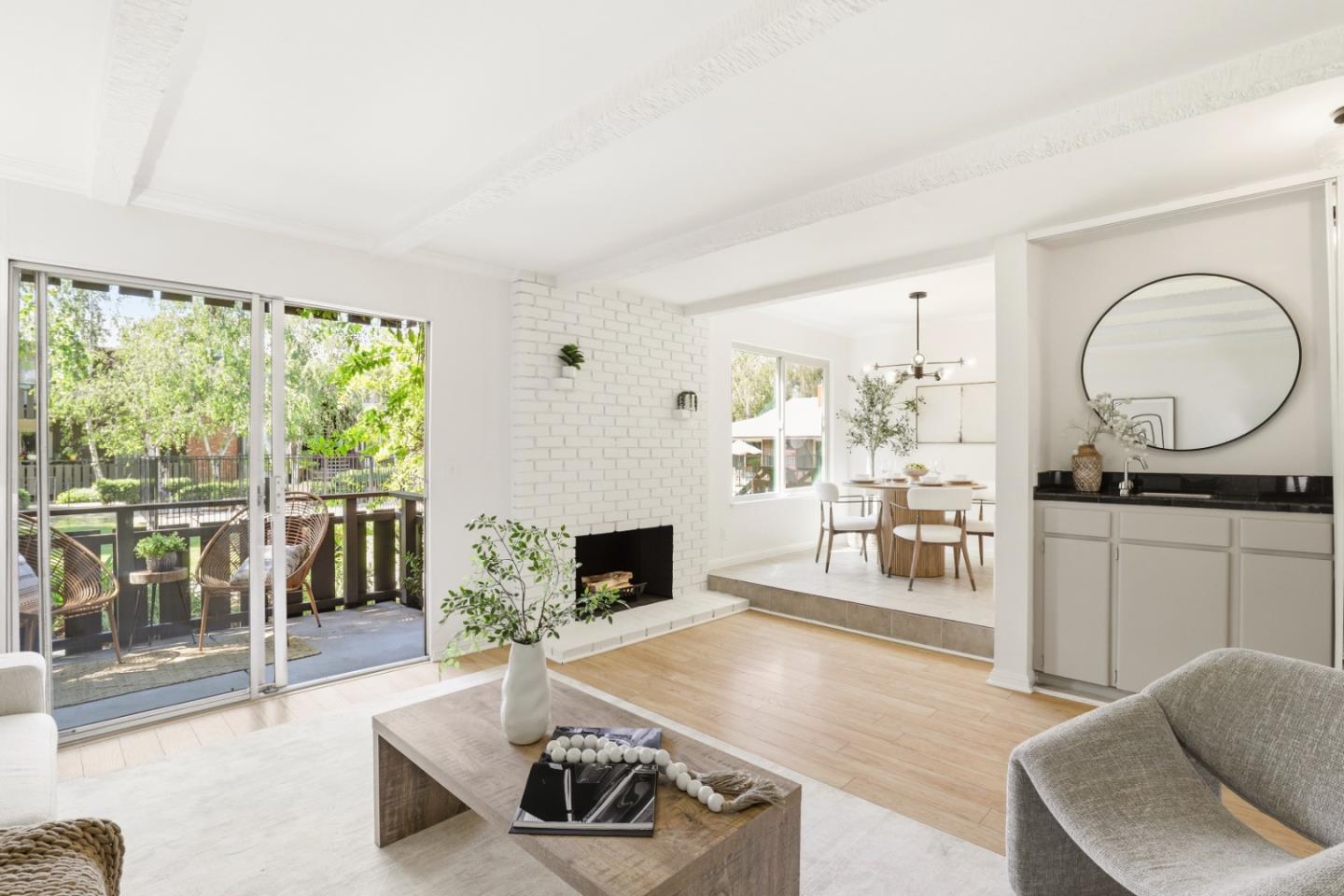 100 E Middlefield RD 3B
