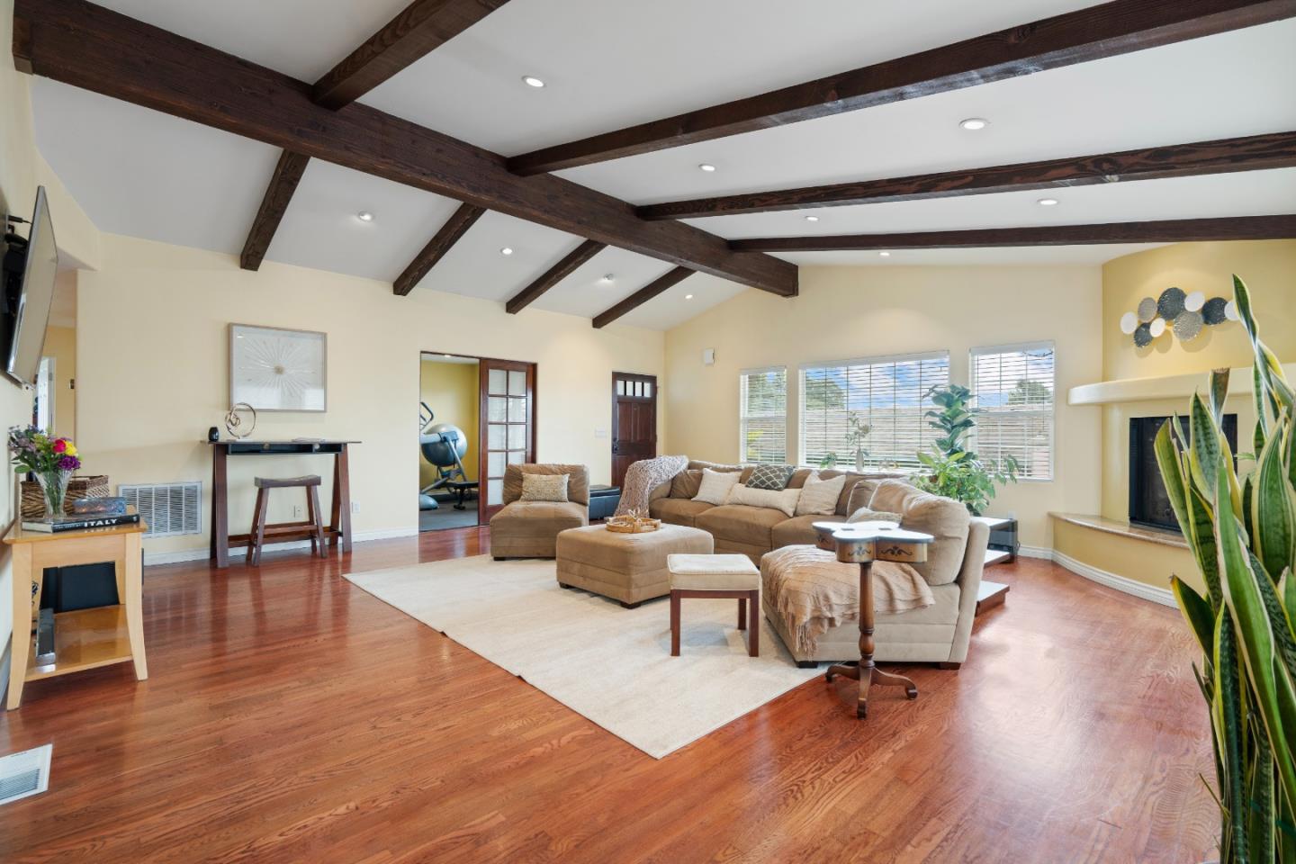 1325 Kimball AVE - Kitchen