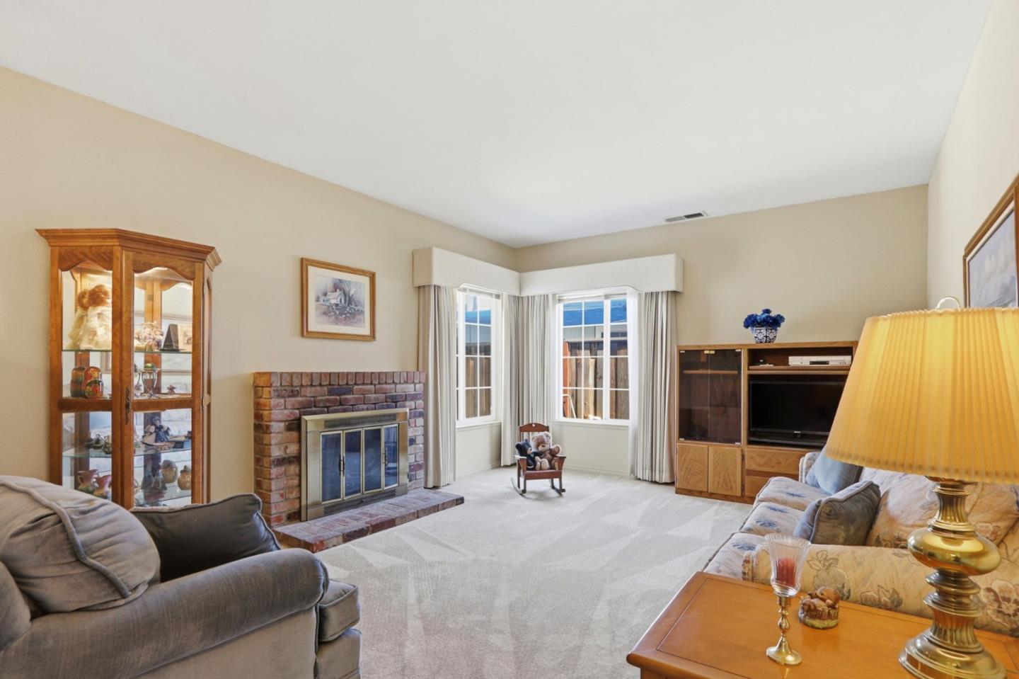 2619 Poplarwood WAY - Living area