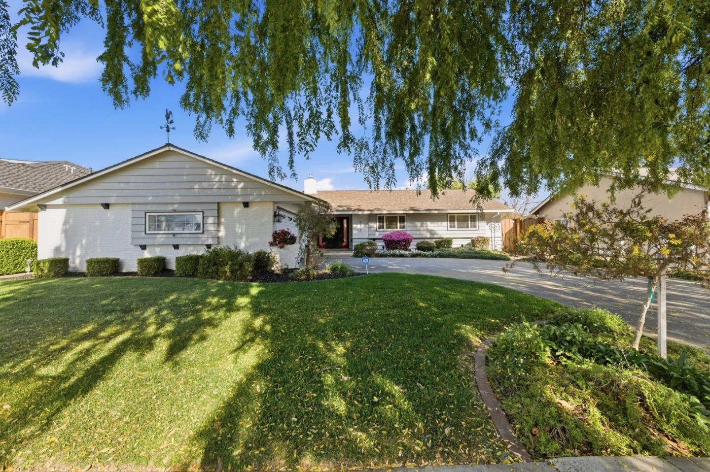 1467 Kiner AVE