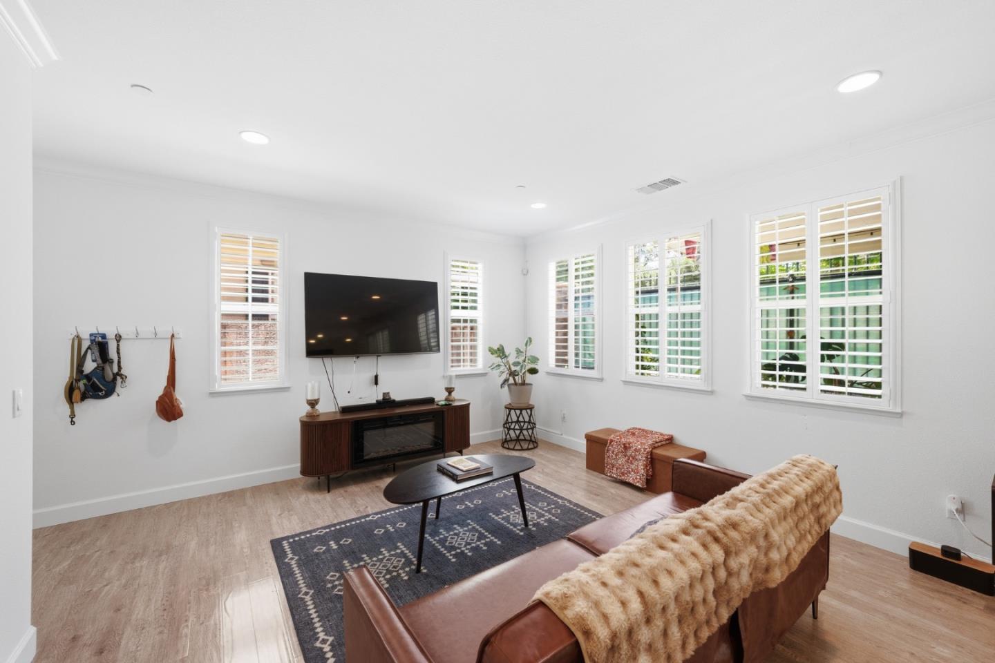 135 Palomino PL - Interior