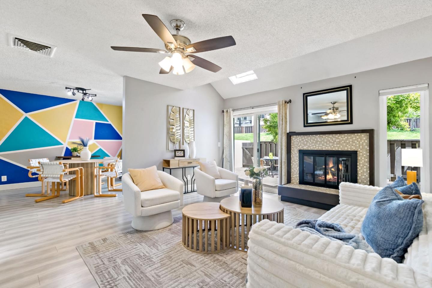 1760 Shady Creek CT - Interior