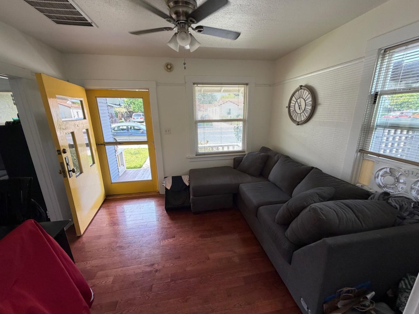 89 E Rincon AVE - Interior