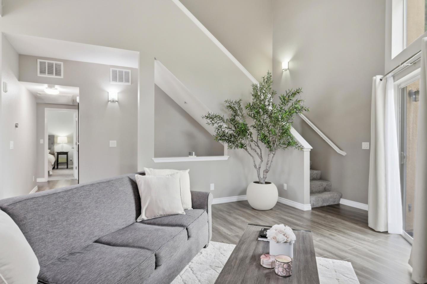 552 Cityscape PL - Bedroom