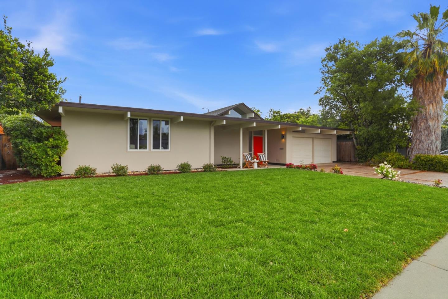 931 Mackenzie DR - Interior