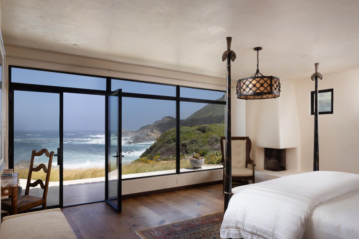 36654 Highway 1 - Bedroom