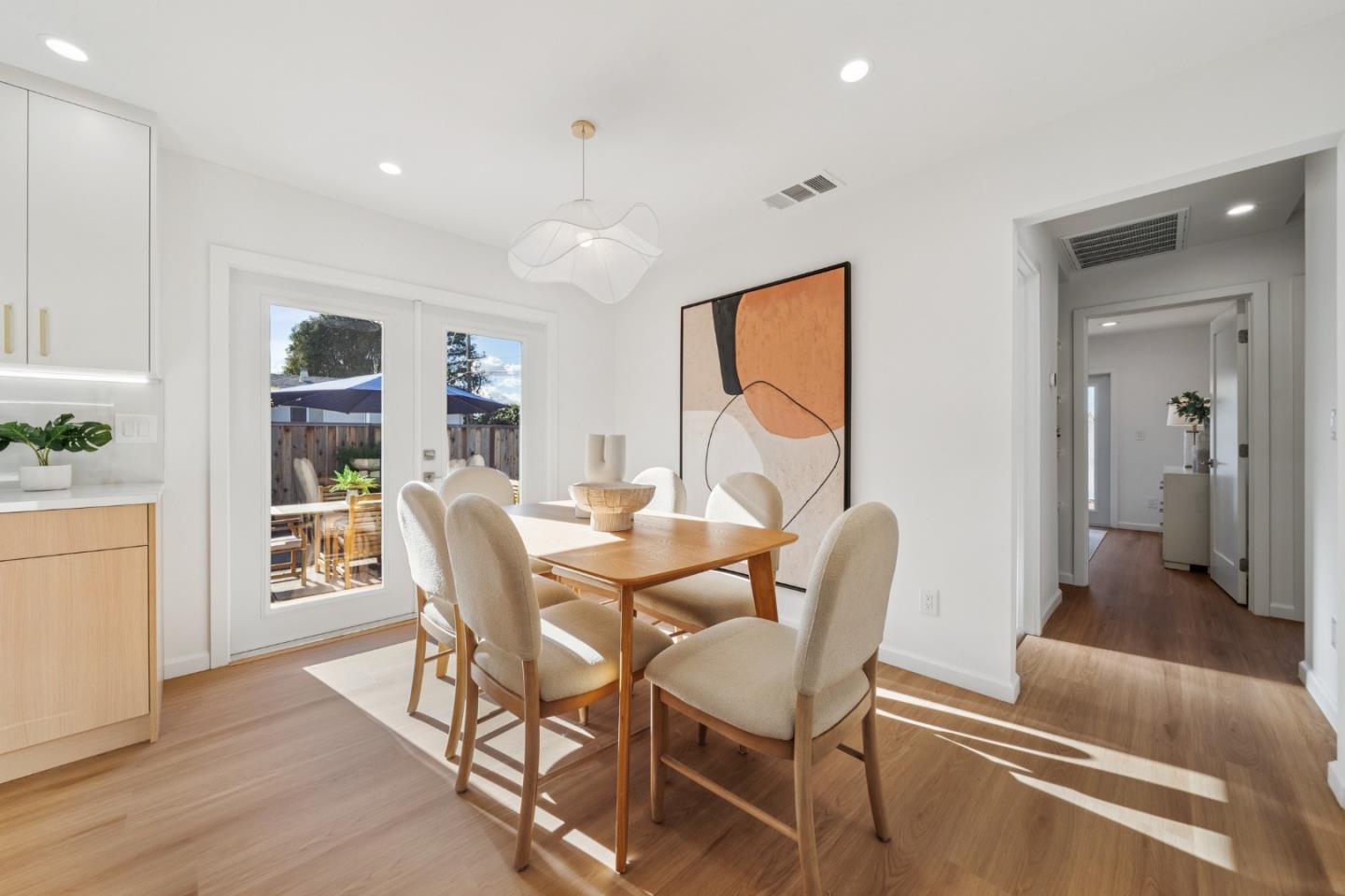 941 Amador AVE - Kitchen