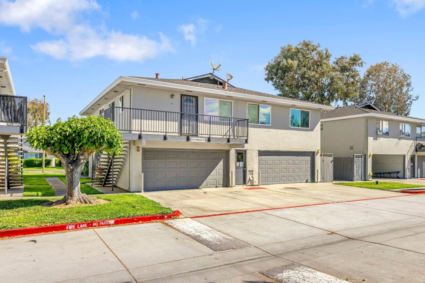5578 Spinnaker DR 4