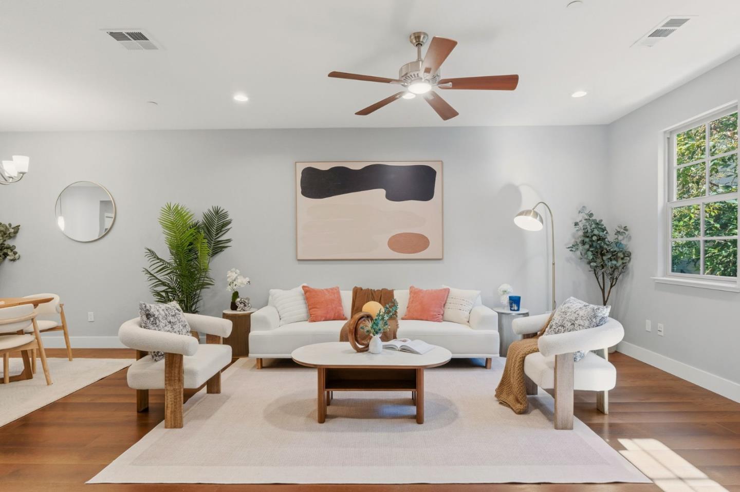 1098 Barberry TER - Kitchen