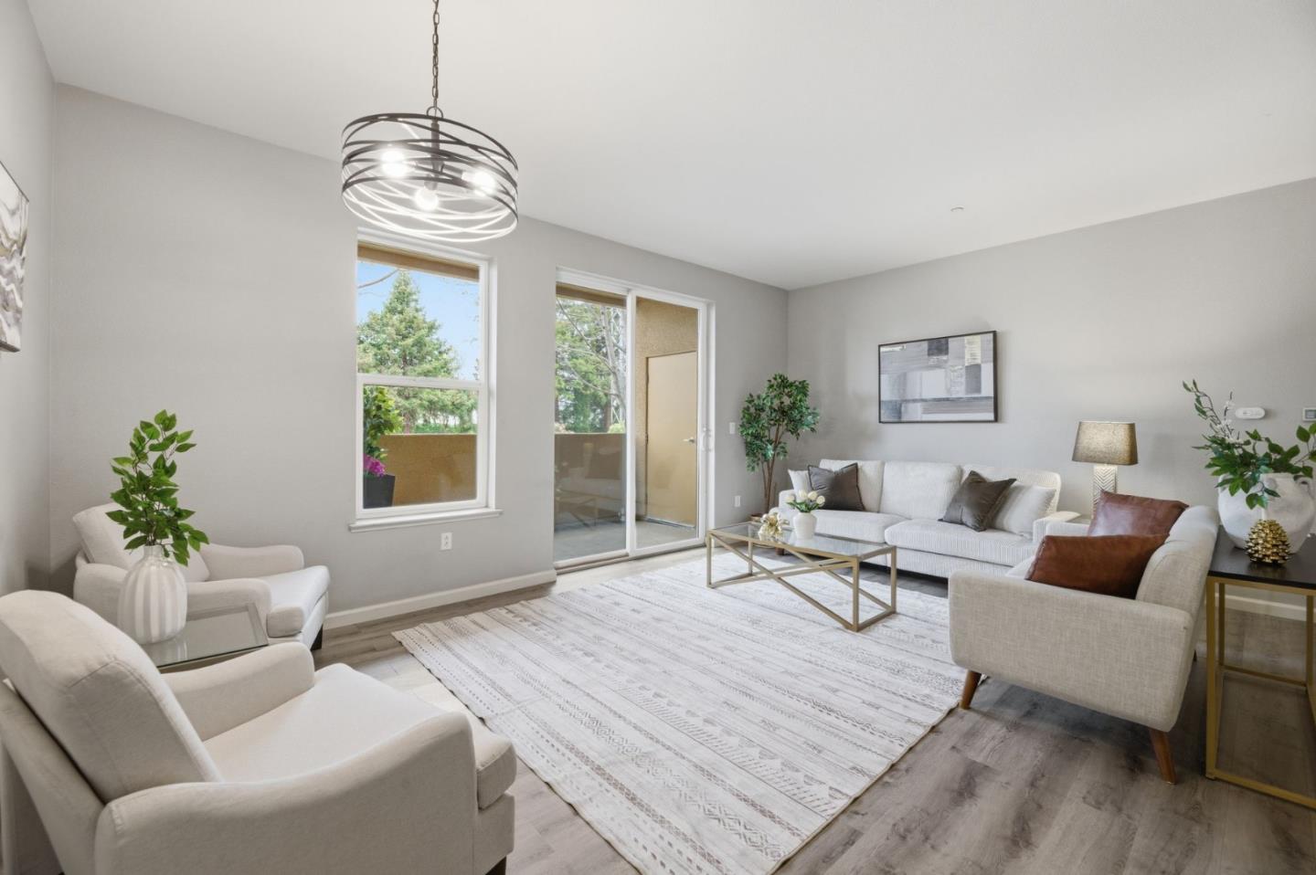 1445 Fruitdale AVE 119 - Living area