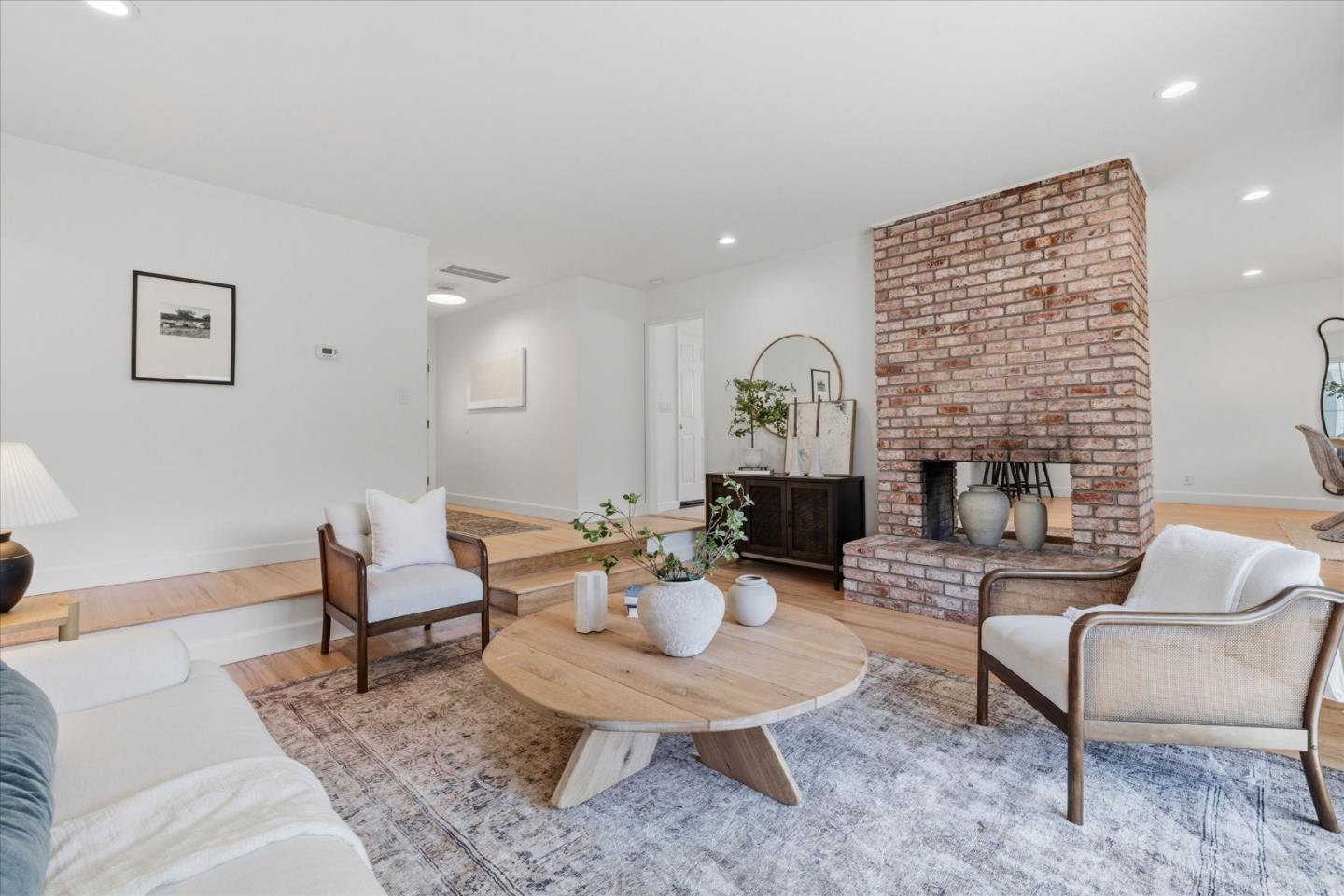 1341 Elwood DR - Living area