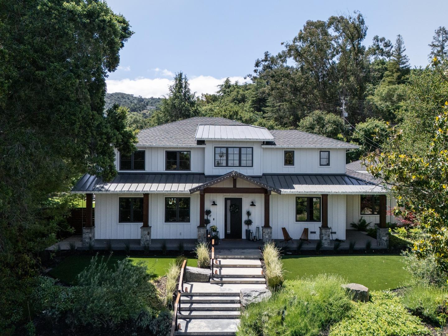 140 Twin Oaks DR - Interior