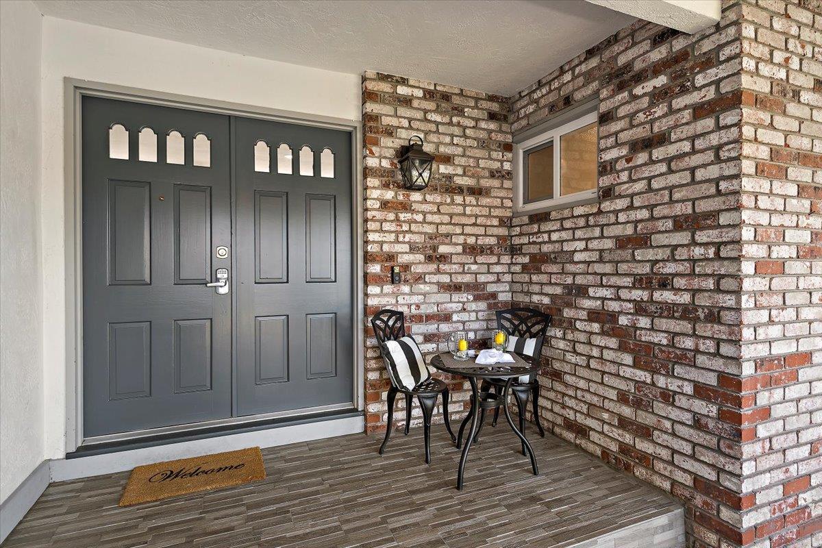3339 Mira Vista CT - Kitchen