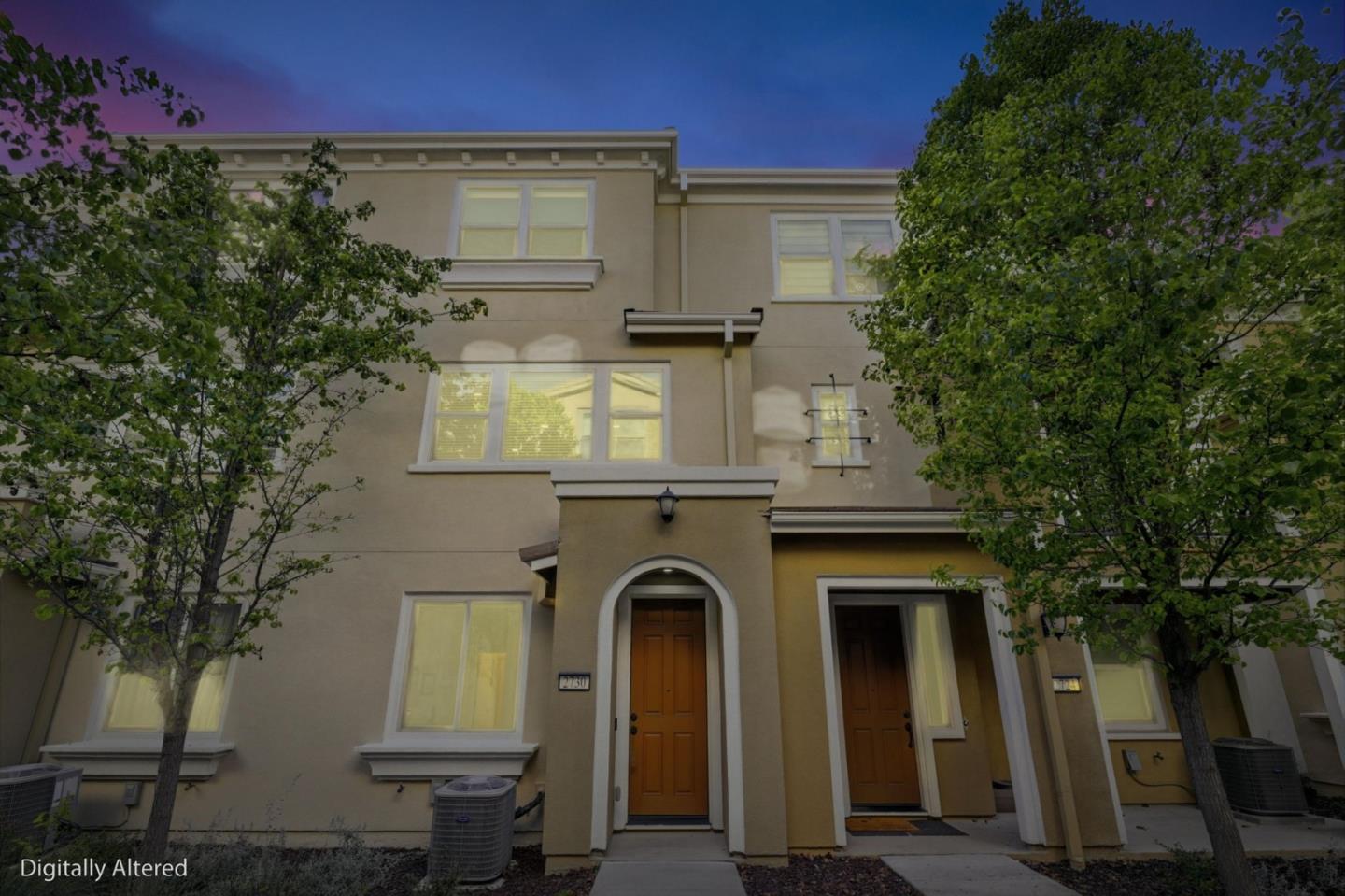 2730 Ferrara CIR - Interior