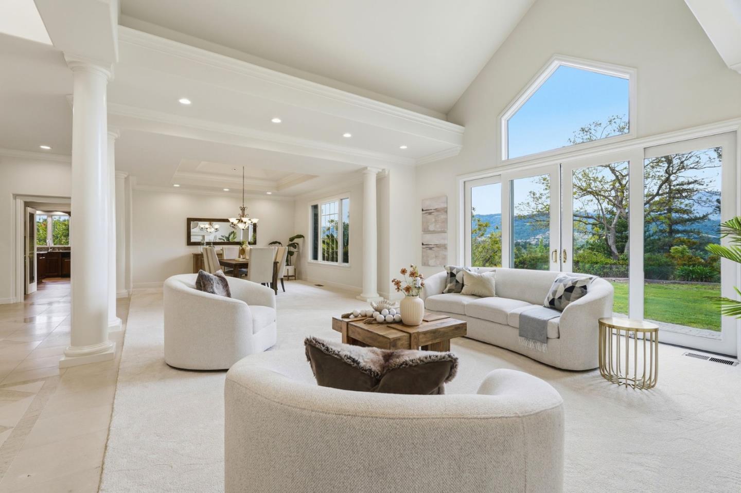 899 Vista Del Roble PL - Backyard
