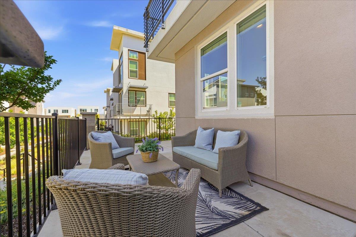 2976 San Jose Vineyard PL 1 - Kitchen