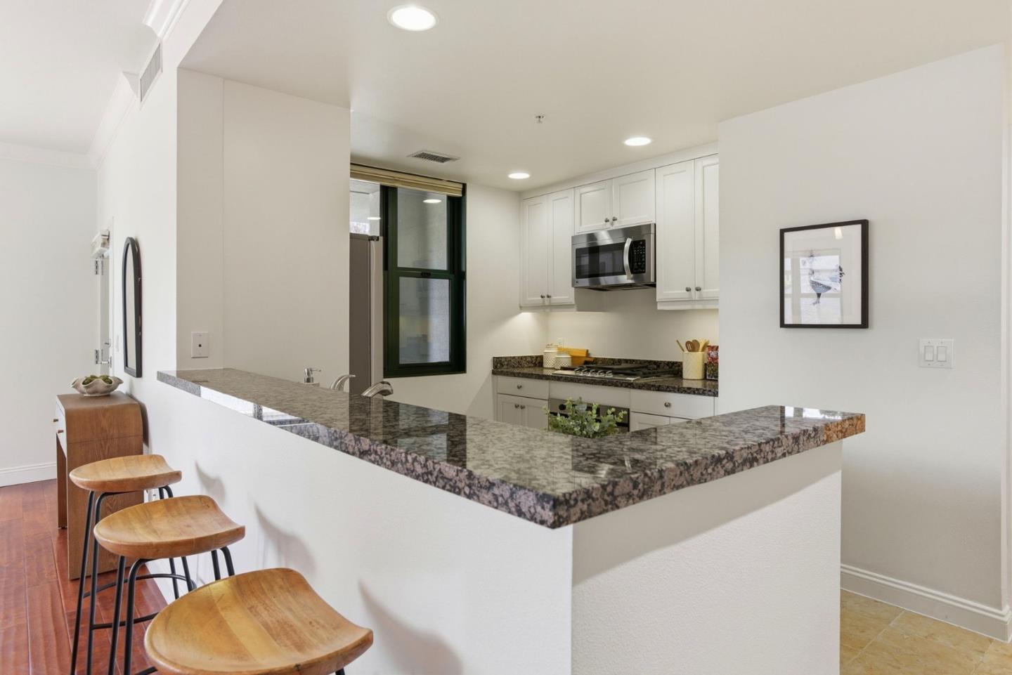 225 9th AVE 105 - Living area