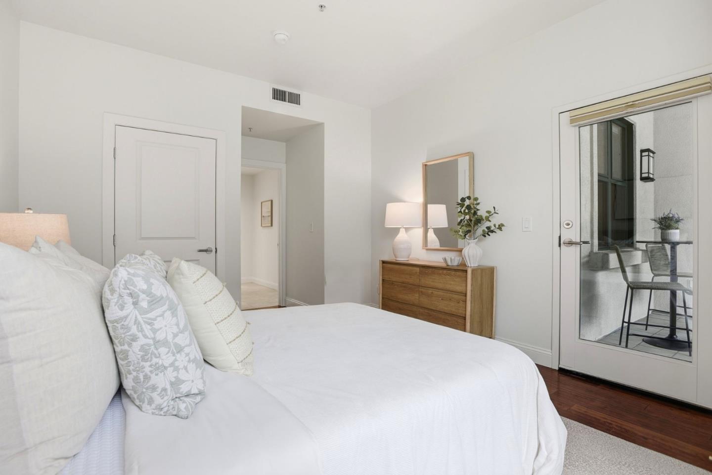 225 9th AVE 105 - Bathroom