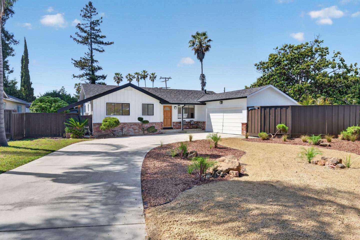 565 Marge WAY