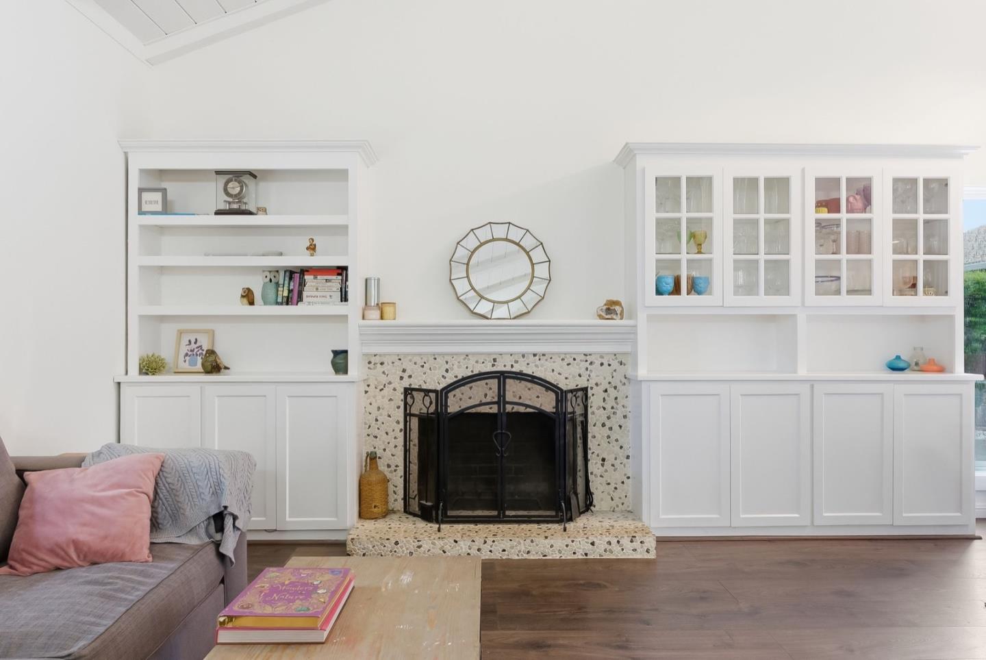 1611 Shreen CT - Bedroom