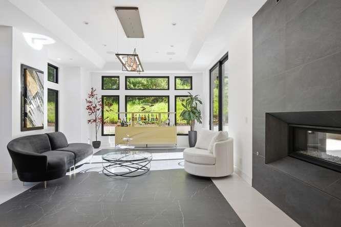 18800 Saratoga Los Gatos RD - Living area