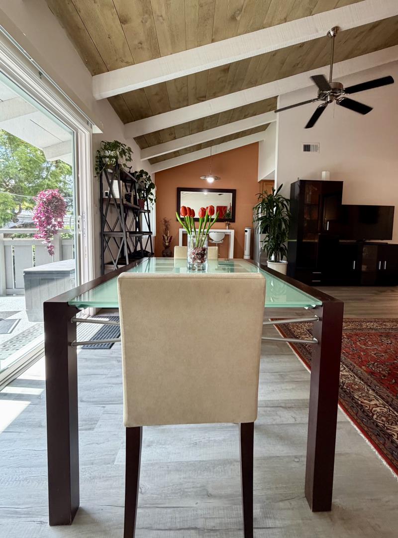 255 S Rengstorff 78 - Living area
