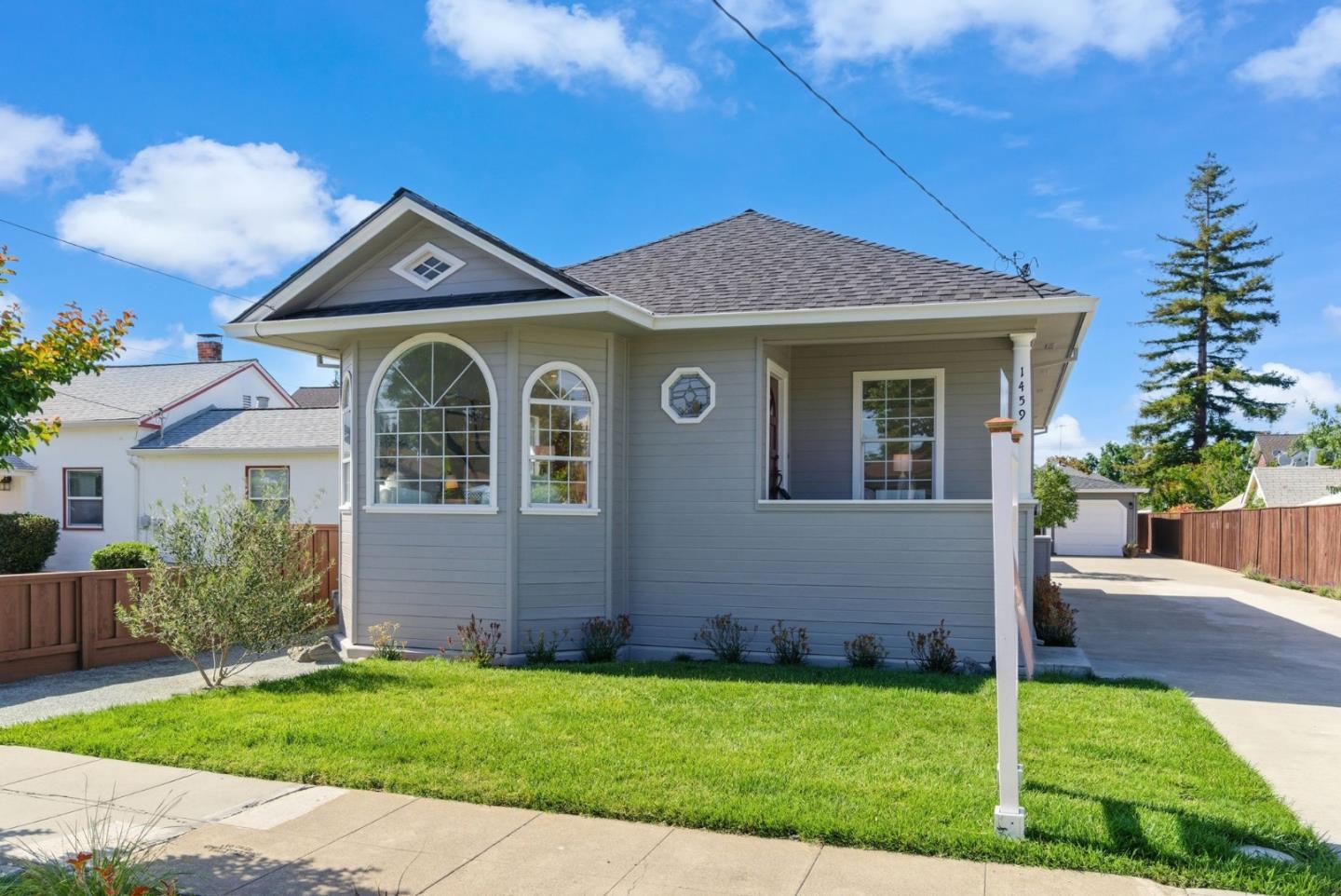 1459 Market ST