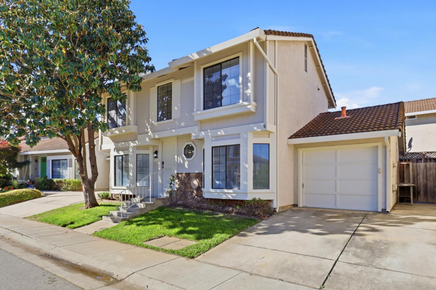 7271 Sleepy Creek DR - Interior