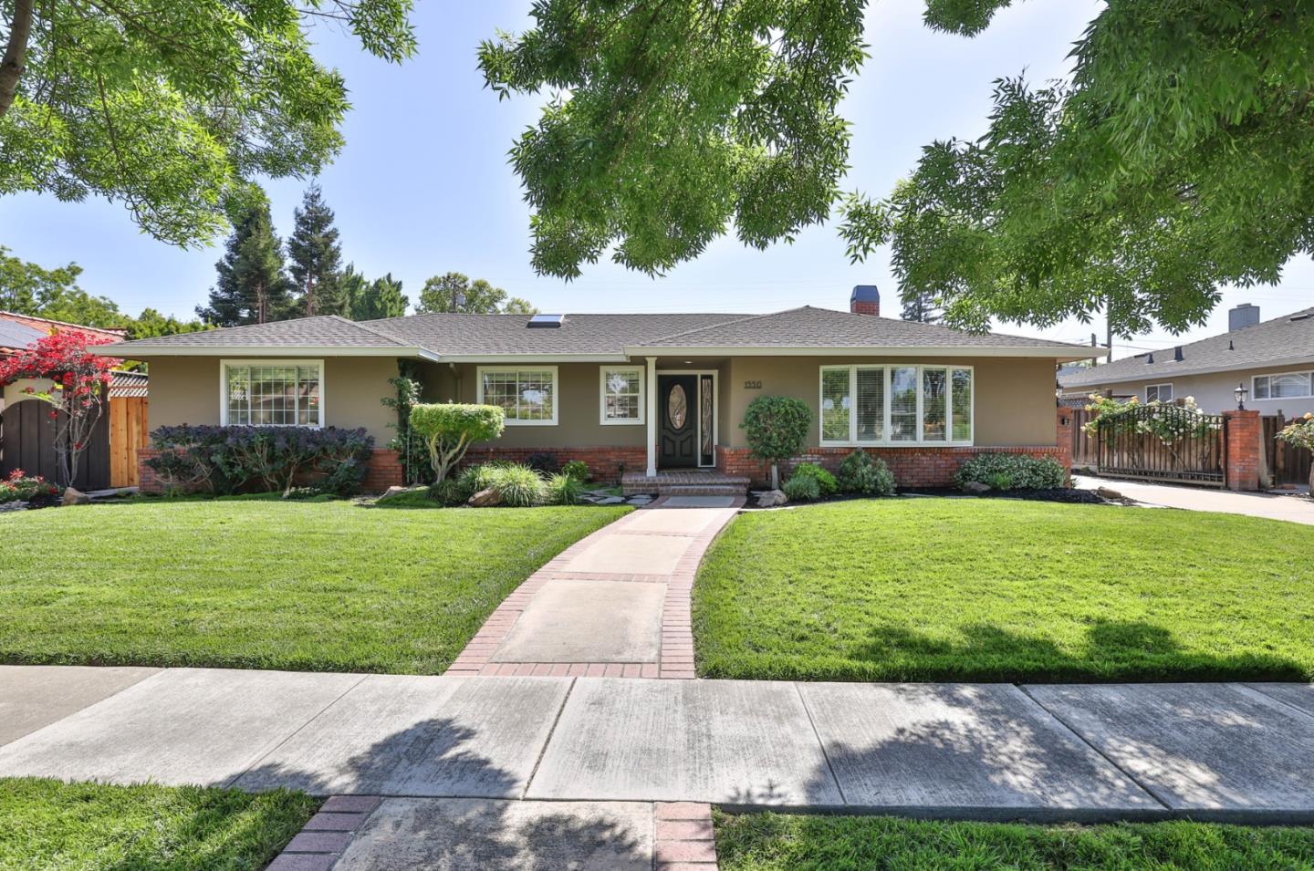 1550 San Gabriel WAY