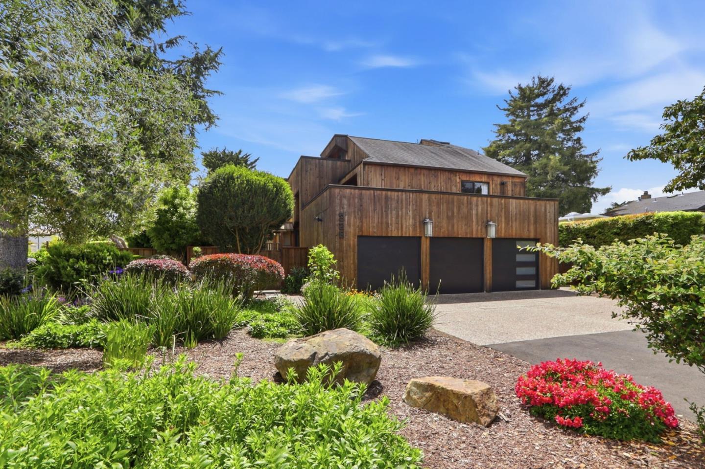 328 Cliff DR - Interior