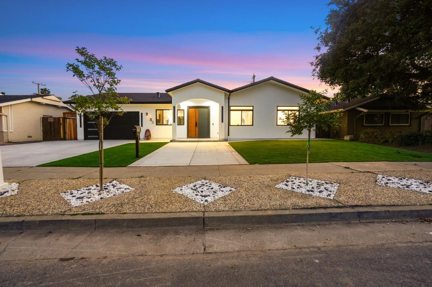 5559 Marquette DR