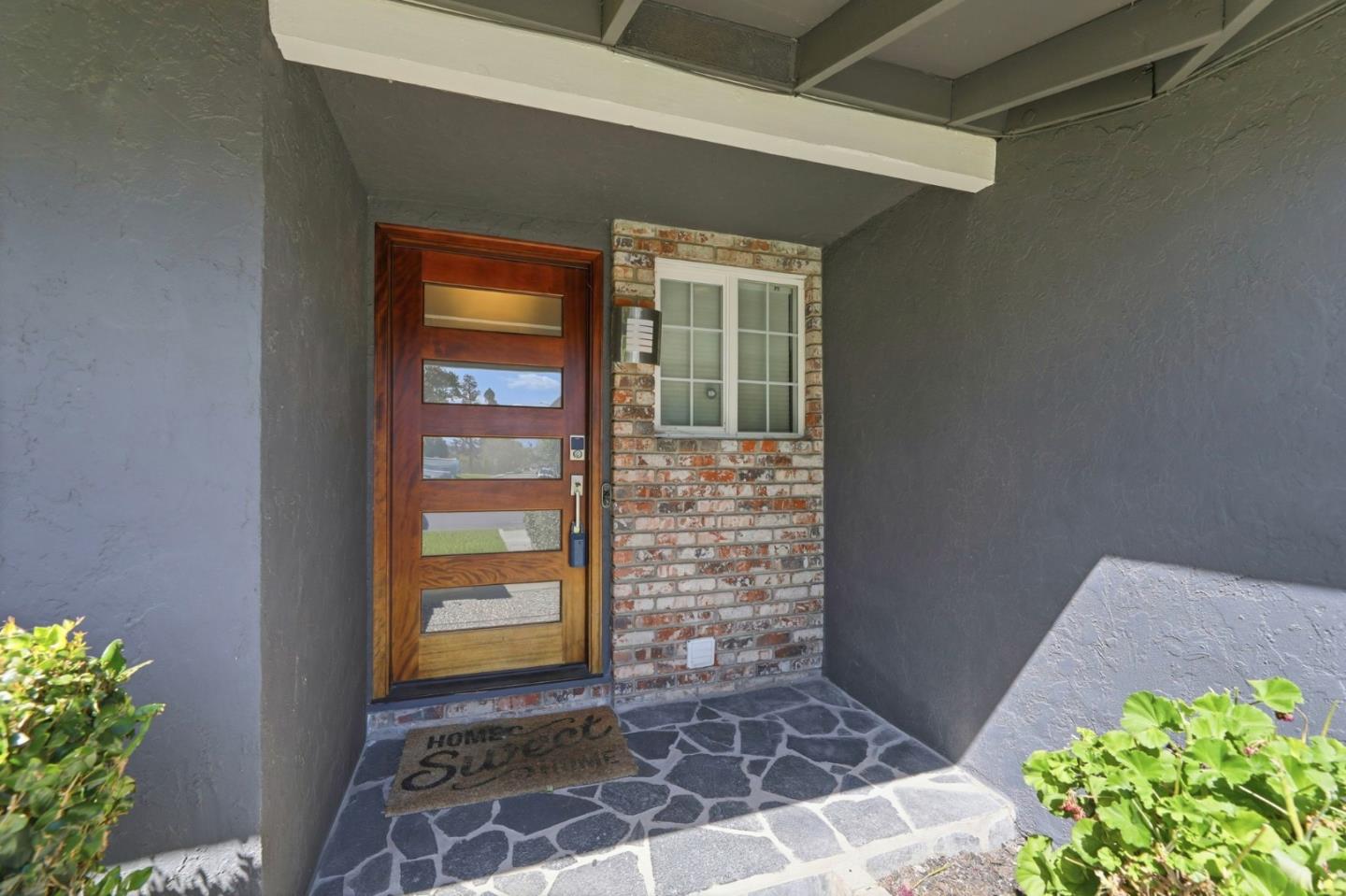 795 Nokomis DR - Backyard