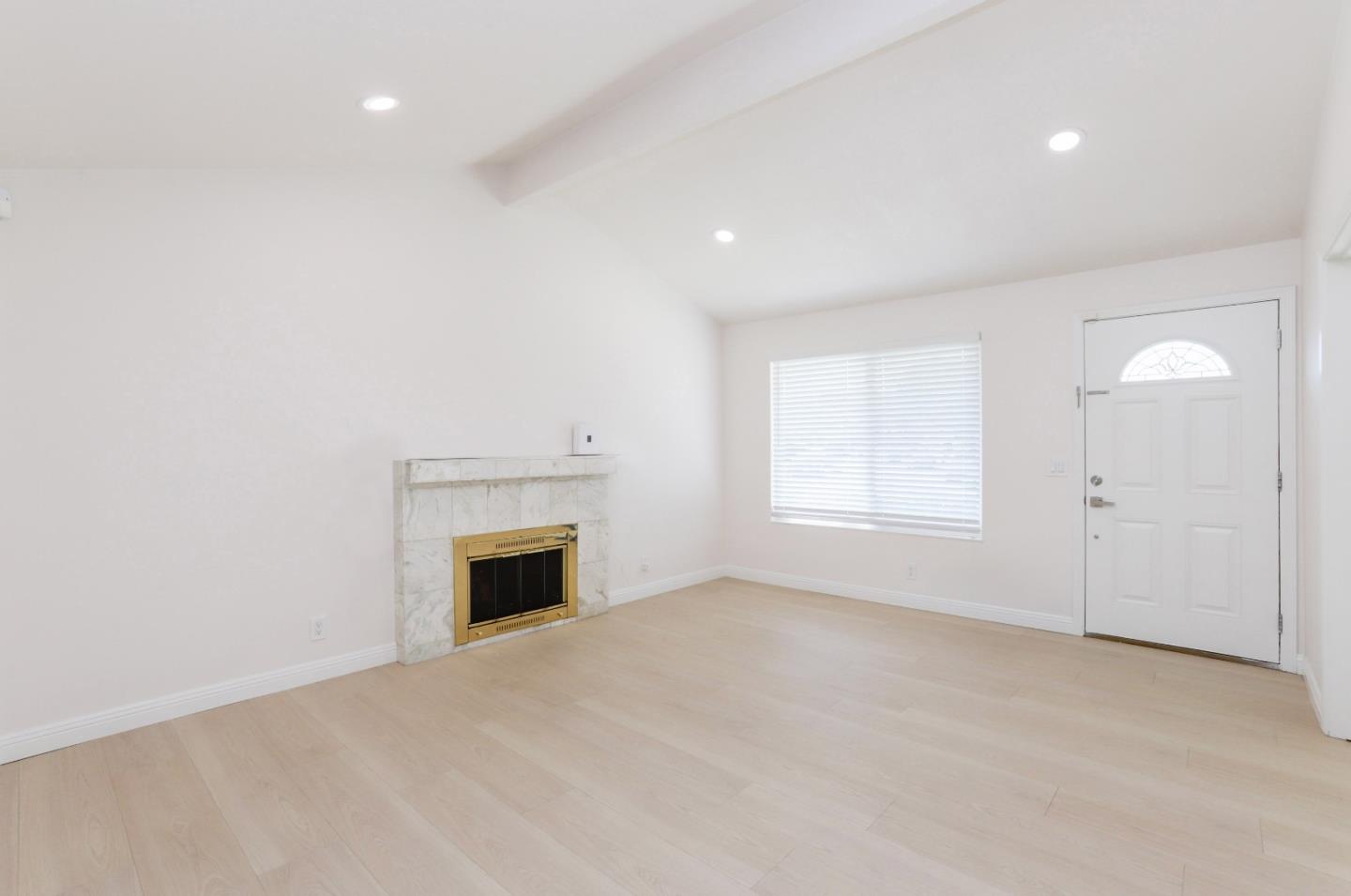 2015 Autumntree CT - Bedroom