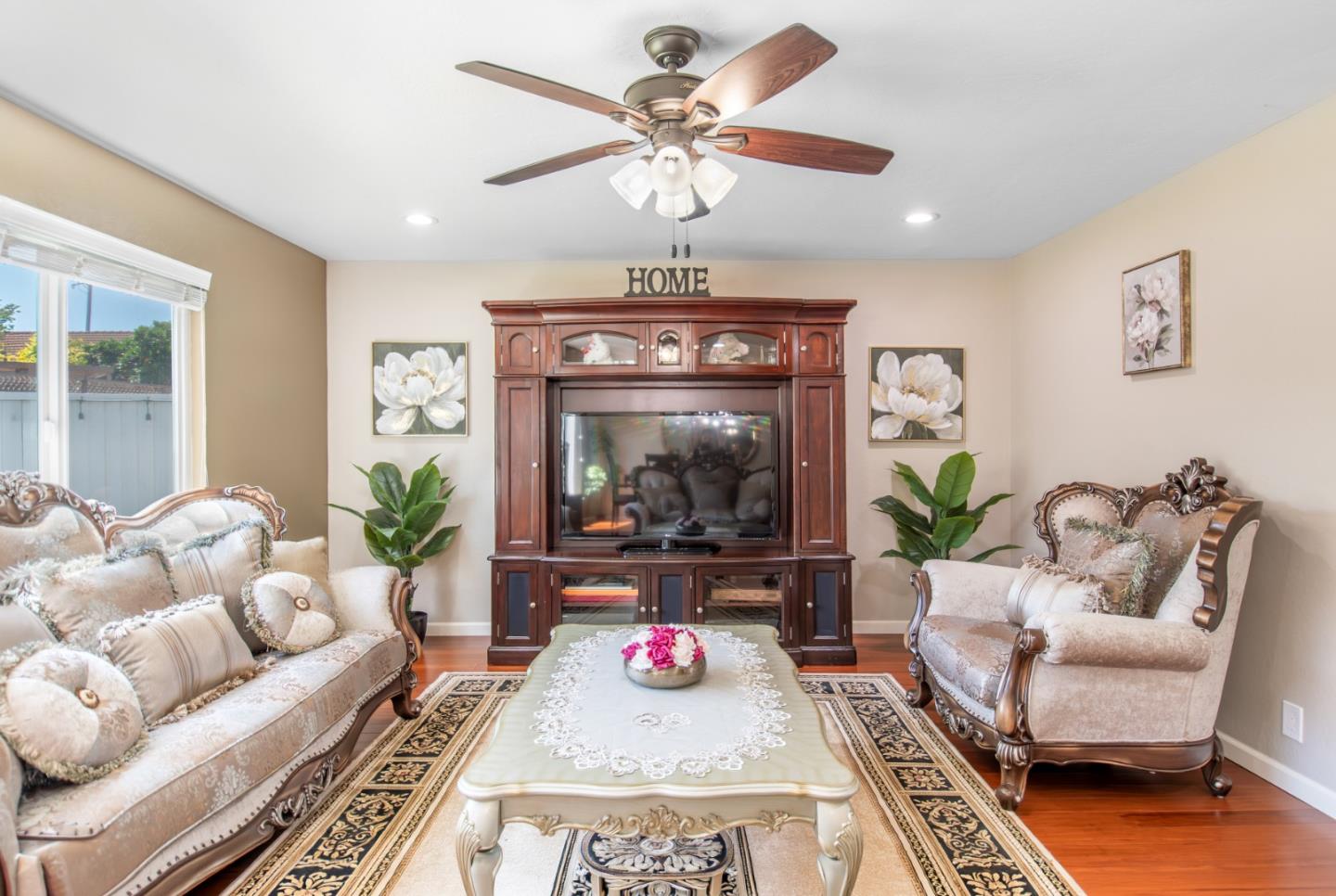 4474 Poinsettia CT - Interior