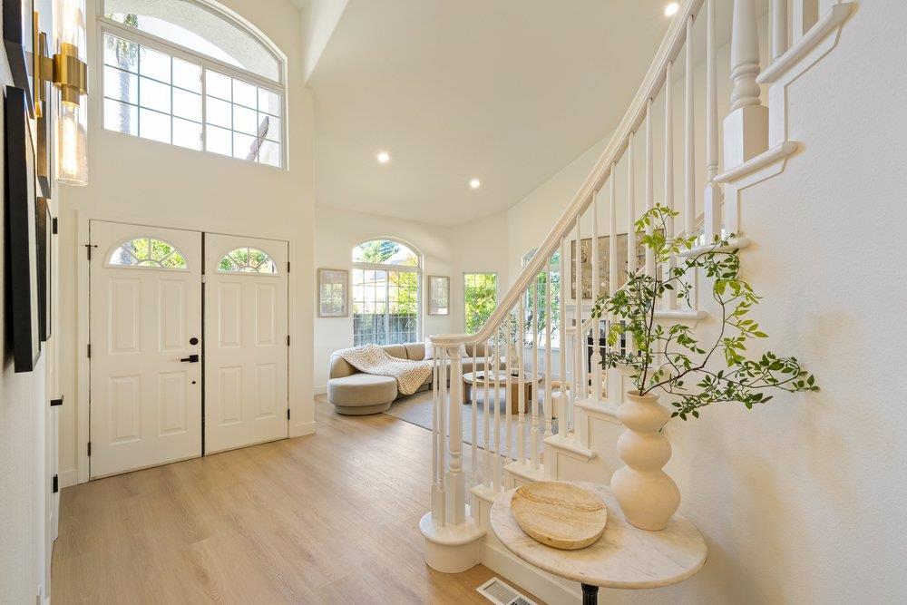 10496 S Stelling RD - Interior