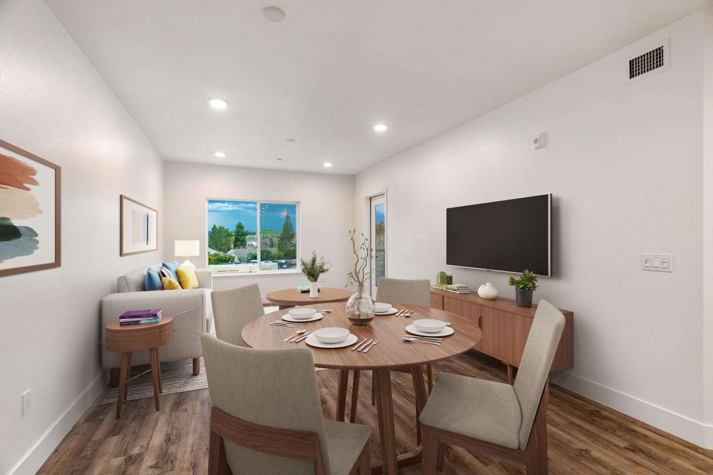 1853 Almaden RD 307 - Interior