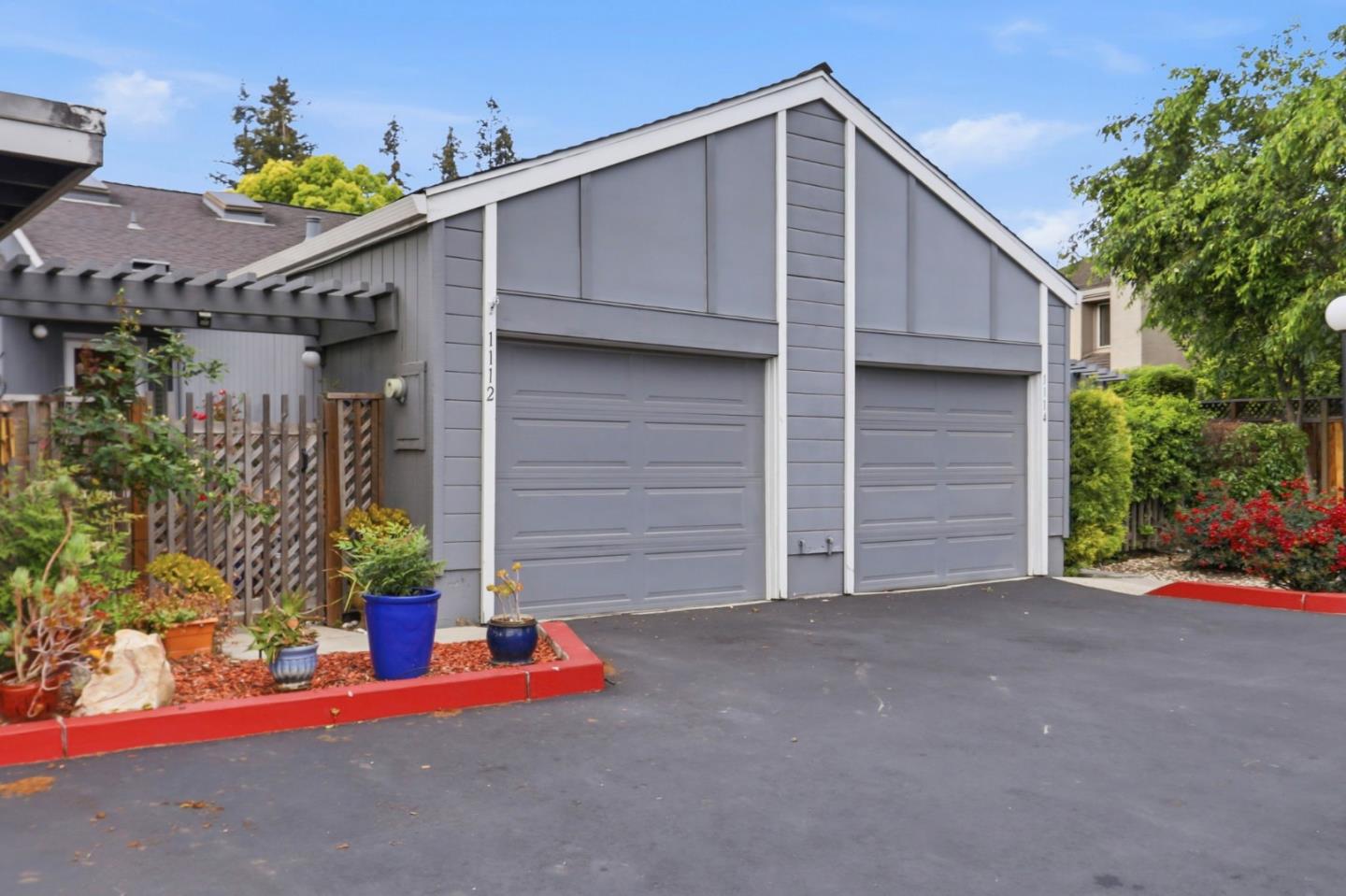 1112 Prevost CT