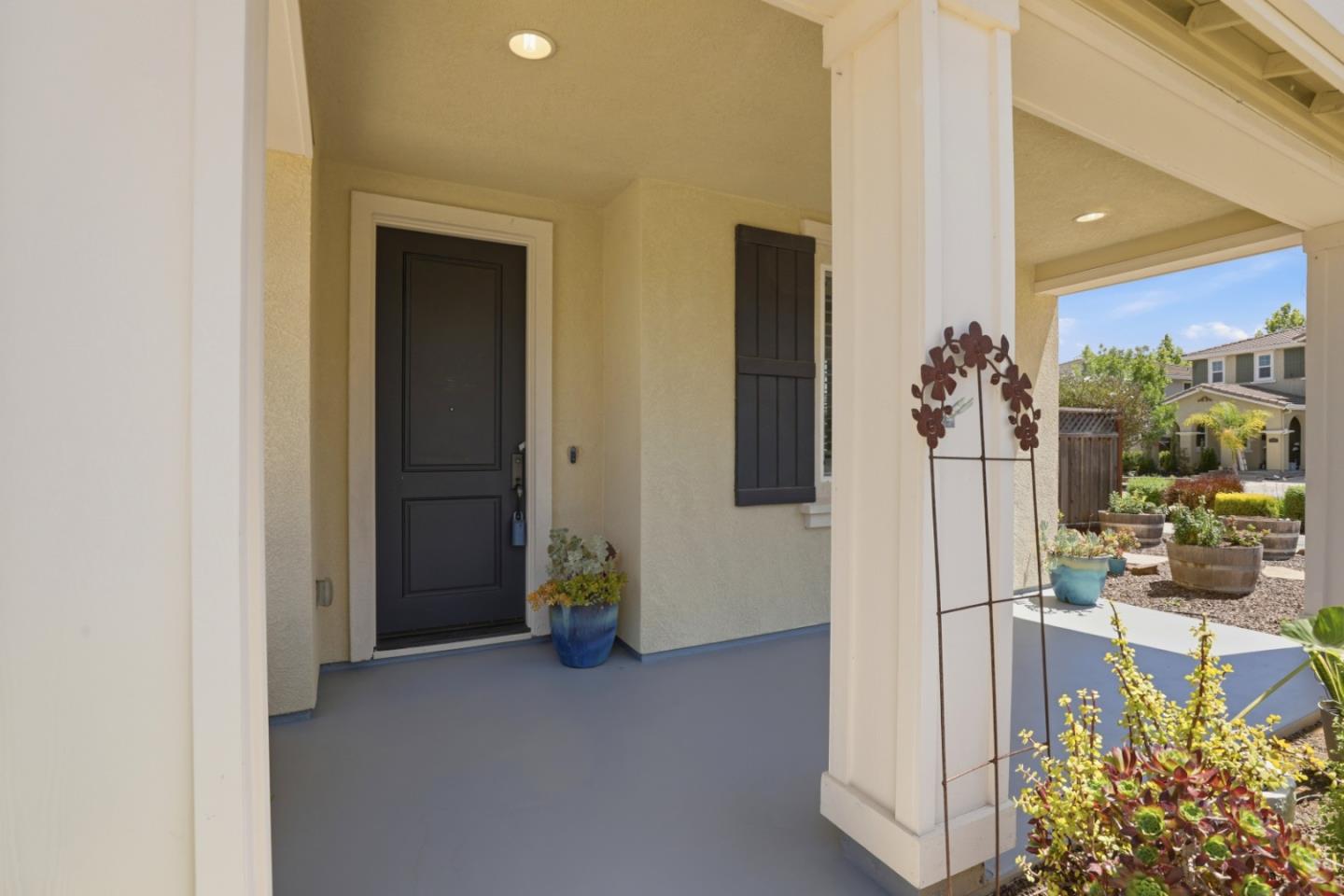 6600 Bogiala WAY - Kitchen