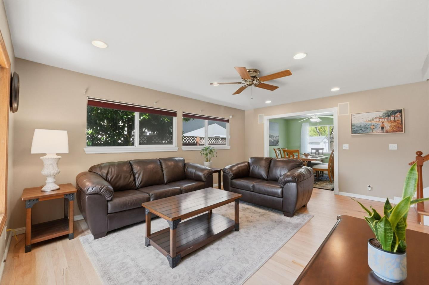 167 Wyandotte DR - Kitchen