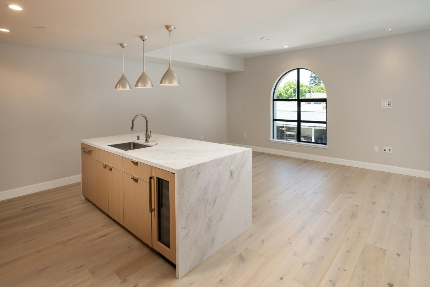 450 FIRST 208 - Bathroom