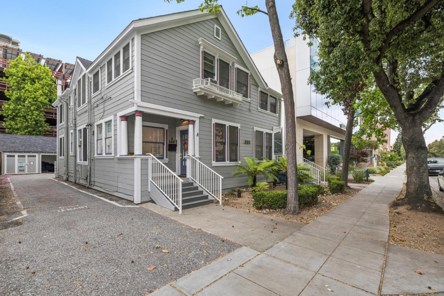 525 Hamilton AVE - Kitchen