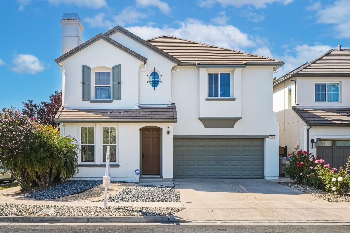 1022 Banyan CT - Interior