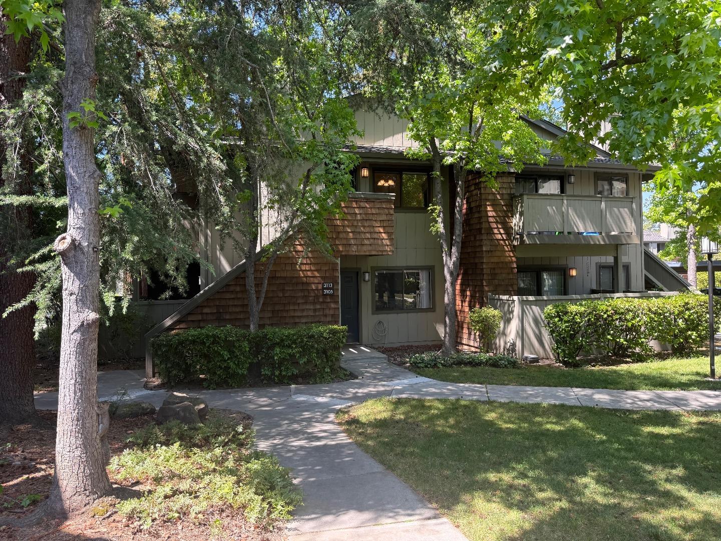 3105 La Terrace CIR