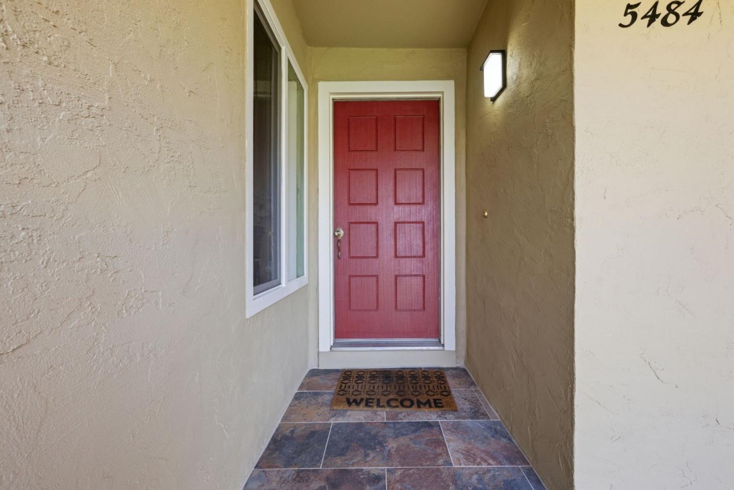 5484 Shadowcrest WAY - Backyard