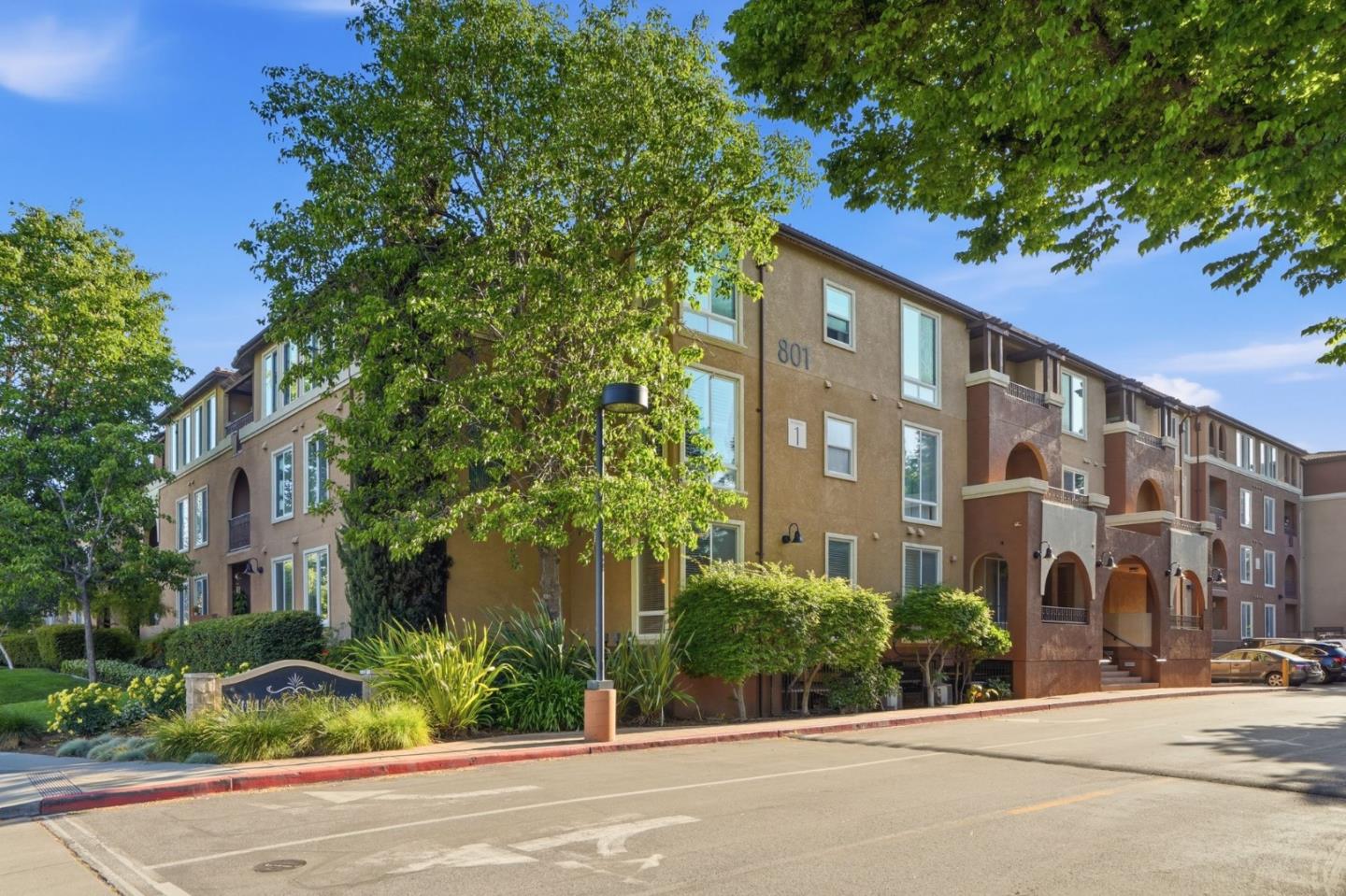 801 S Winchester BLVD 2305 - Interior